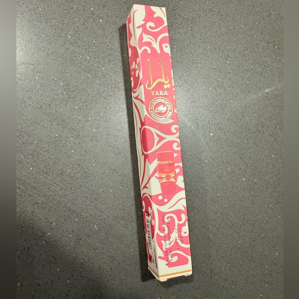 Yara Candy Travel Spray 35mL NIB